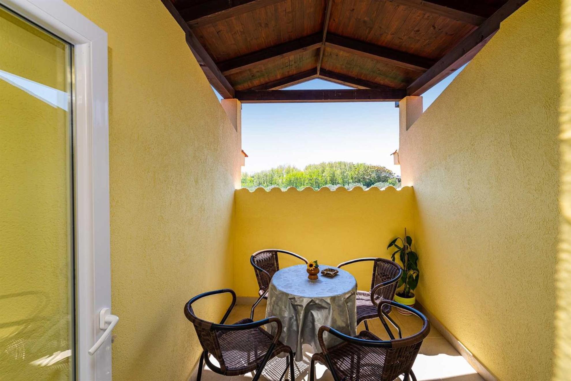 Apartment House Simoni With Pool, Zadar County بريفلاكا المظهر الخارجي الصورة